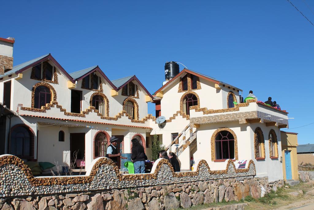 Hostal Jallalla Comunidad Yumani Extérieur photo