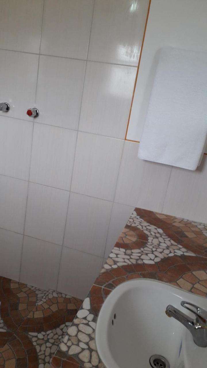 Hostal Jallalla Comunidad Yumani Extérieur photo